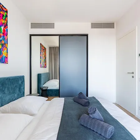 Panoramic Castle View Sky Park Apartmán *