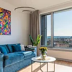 Panoramic Castle View Sky Park Appartement