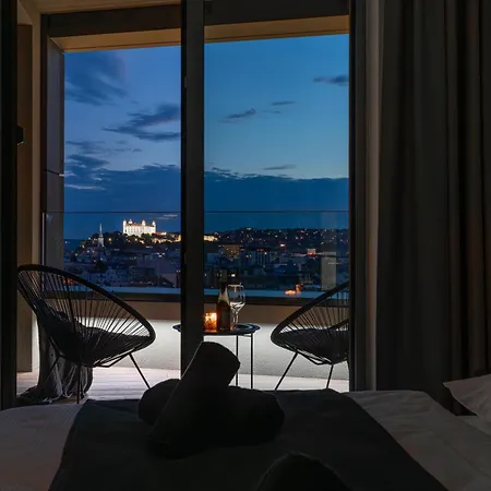 Panoramic Castle View Sky Park Братислава